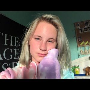 Meet your Posher, Lily